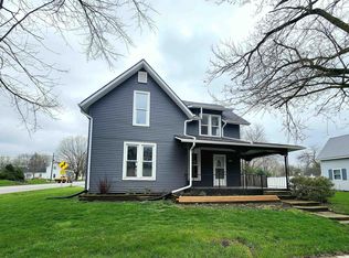 446 E Washington St, Millersburg, IN 46543