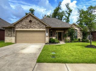 1050 Cedar Lake Ct, Conroe, TX 77384