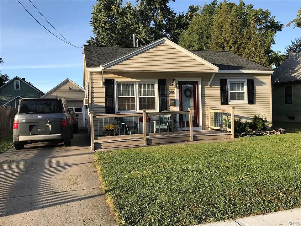 1st image of 192 Madison St