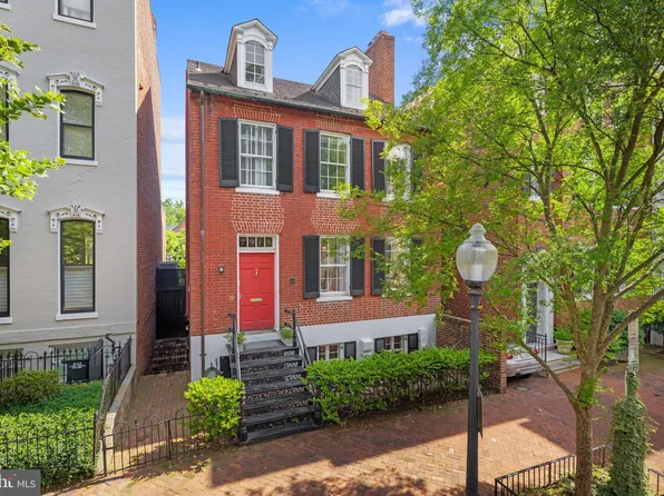 2918 P St NW, Washington, DC 20007