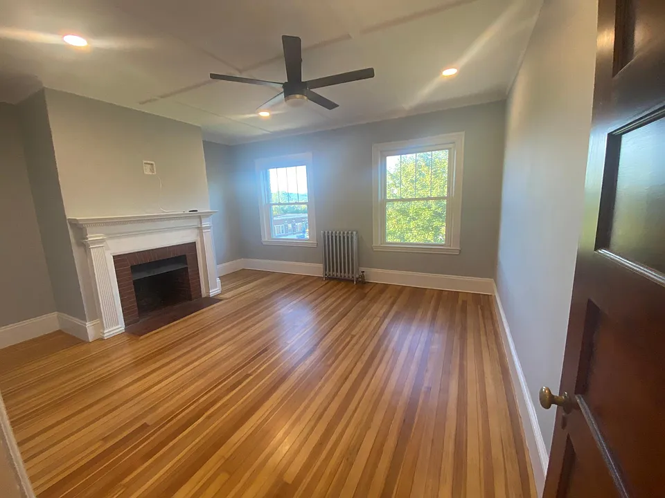 440 North St #44