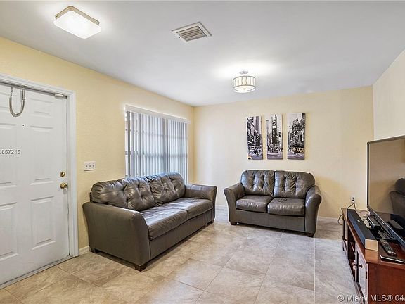 3rd image of 8995 NW 53rd Ct #8995