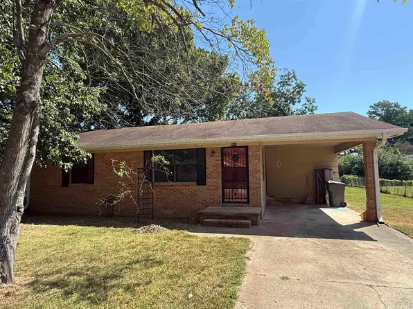 203 S 10th Ave, Paragould, AR 72450