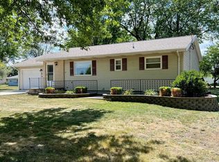 1016 1st St SW, Clarion, IA 50525