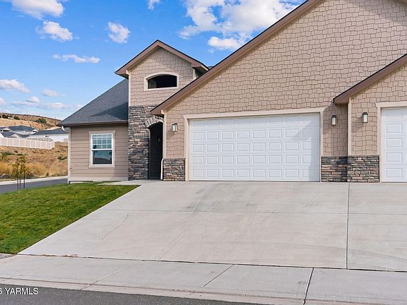 3rd image of 8819 Kail Dr