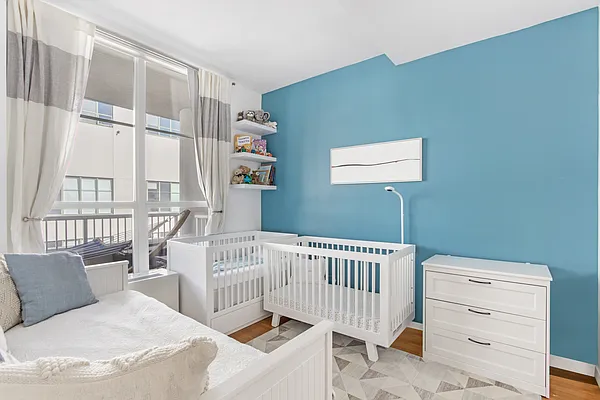 Sold by Nest Seekers International | media 8