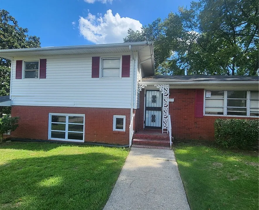 501 Spaulding St