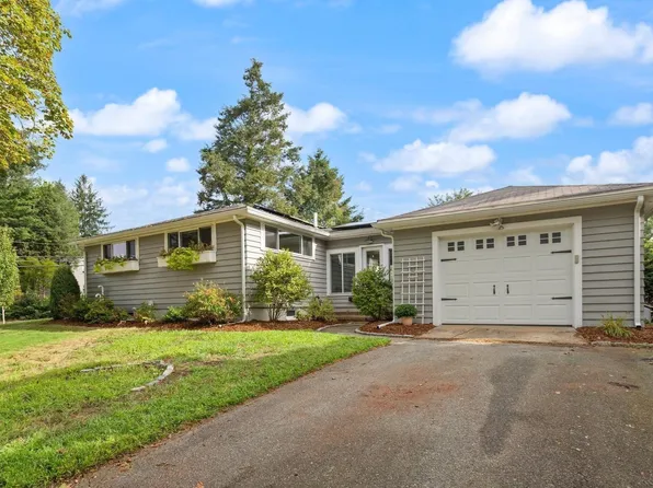 161 Dodge St, Beverly, MA 01915