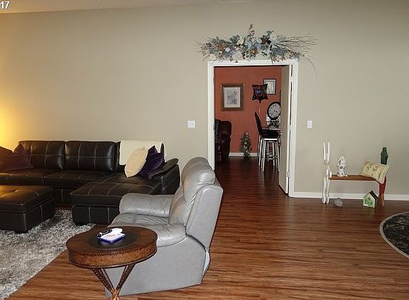 5th image of 2504 SE Spyglass Dr