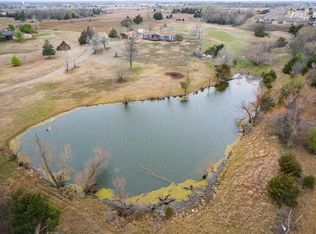 9701 E Horseshoe Ln, Moore, OK 73160