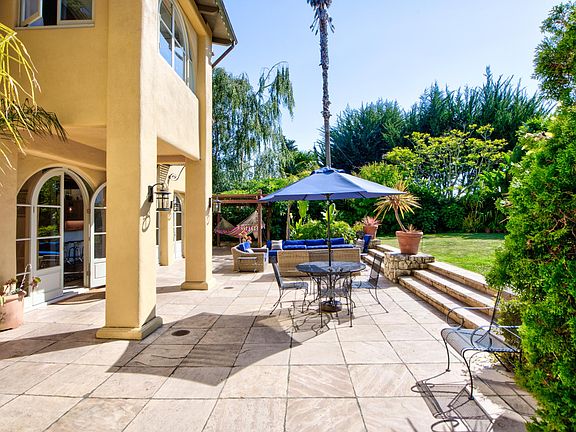 Front Patio and Lawn