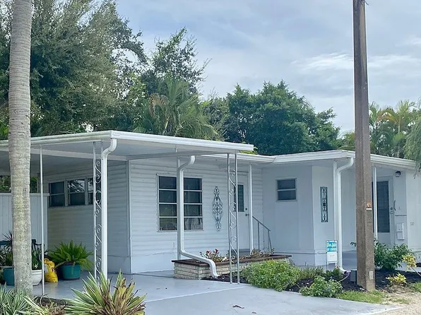 2607 16th Street Ct W, Bradenton, FL 34205