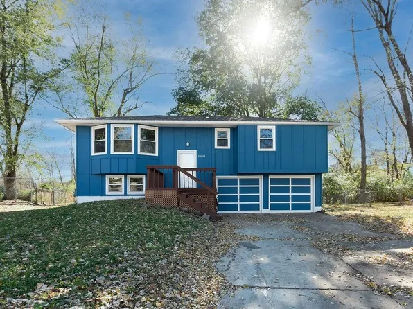 20125 E 13th St S, Independence, MO 64057