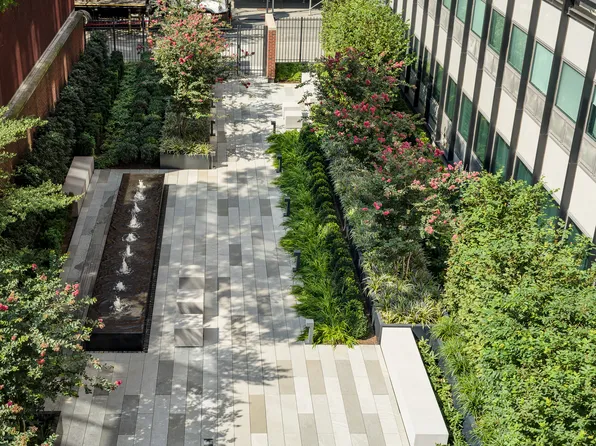 107 Columbia Heights image 3 of 7