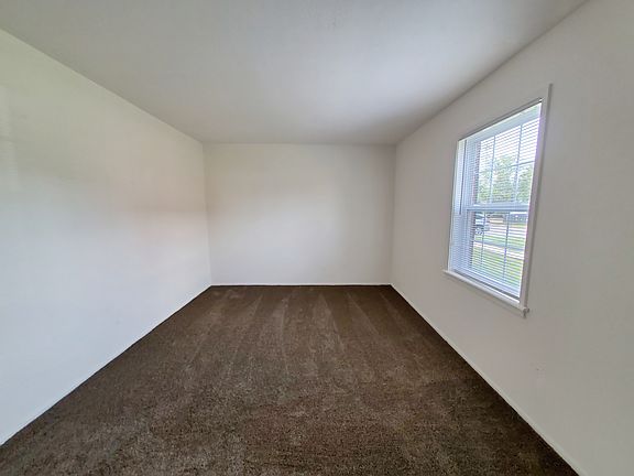 Bedroom in the 1 Bedroom Apartment at Carriage House West
