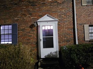 6354 Shannon Pkwy APT C, Union City, GA
