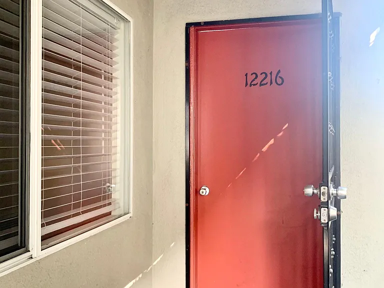 12216 Washington Pl — Photo 9