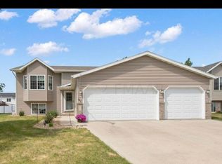 4357 46th Ave S, Fargo, ND 58104