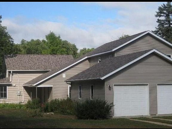 2nd image of 33693 Hibernia St