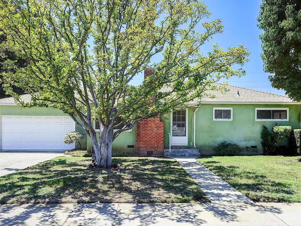 1st image of 3227 E Meadow Avenue