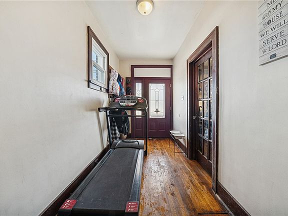 4th image of 421 Freeport Rd