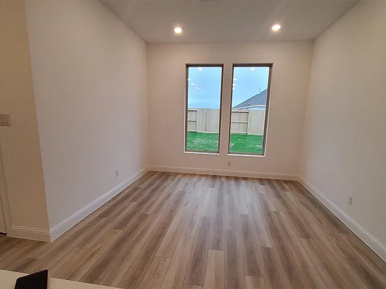30607 Bahia Oak Bnd — Photo 7