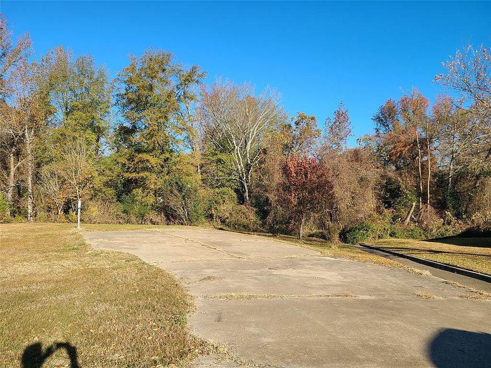 2nd image of 1408 Creekside Ct Lot 21