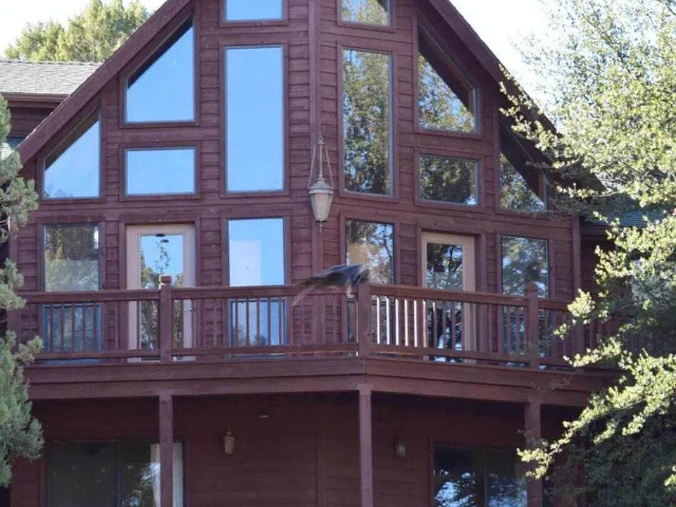 1st image of 818 N Winchester Dr