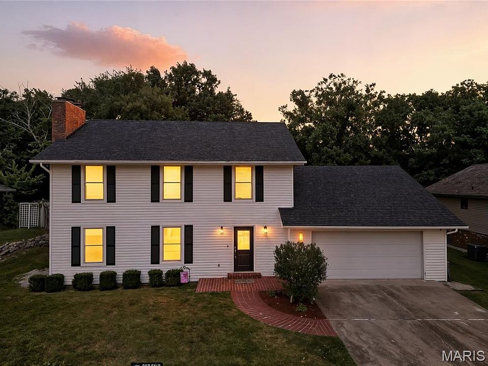 1st image of 103 Parkview Dr