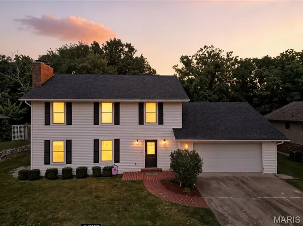 103 Parkview Dr, Crystal City, MO 63019