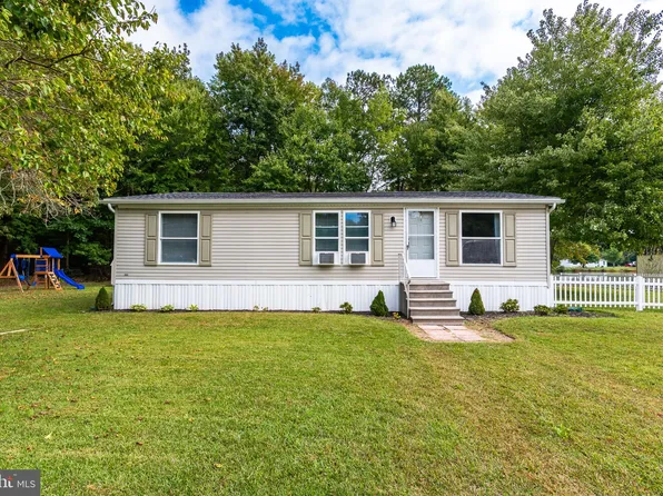 10323 Henry Rd Trlr 12, Berlin, MD 21811