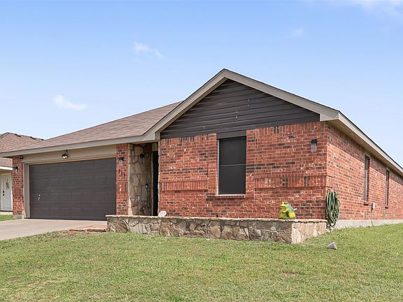 2nd image of 317 Quail Crossing Dr