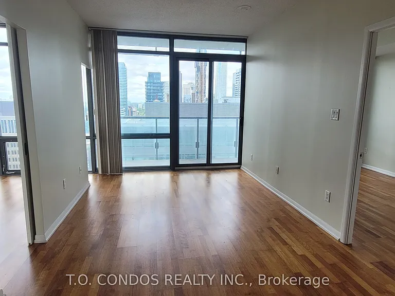 38 Grenville St #3801 — Photo 6