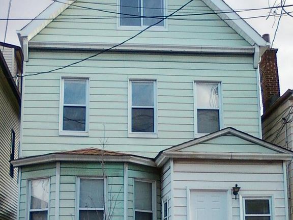 2nd image of 417 Central Ave