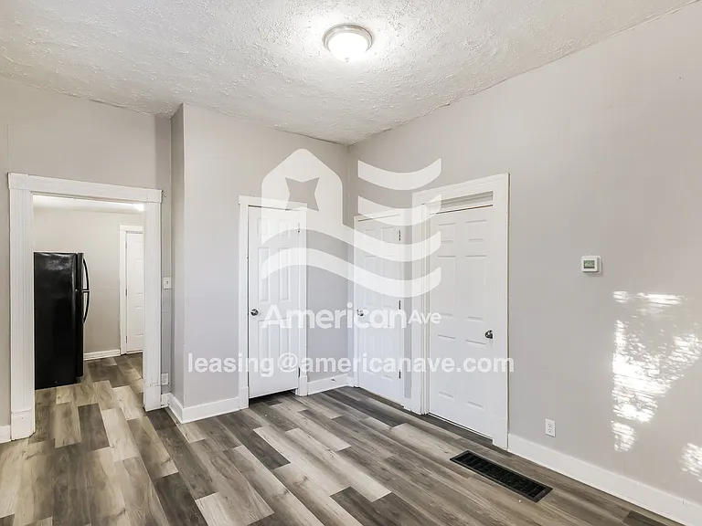 556944_006_dining_room_14119261.jpg