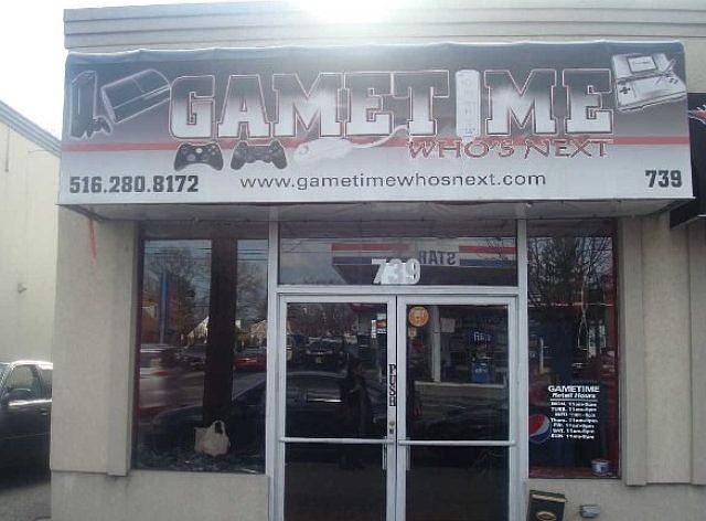 1st image of 739 Hempstead Tpke