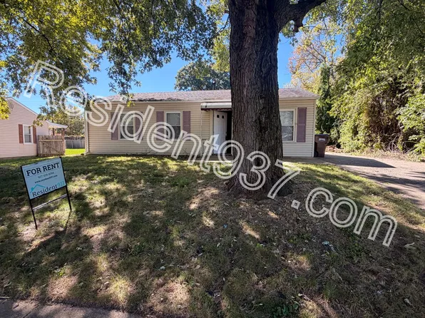 1405 Ironwood Dr, Fairborn, OH 45324