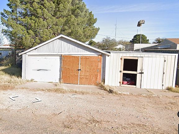 2nd image of 3811 S Faye Ave