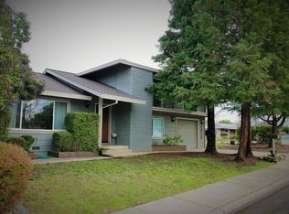 4050 Oro Ct, Redding, CA 96001