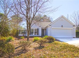 4206 Suttle Pl, Matthews, NC 28104
