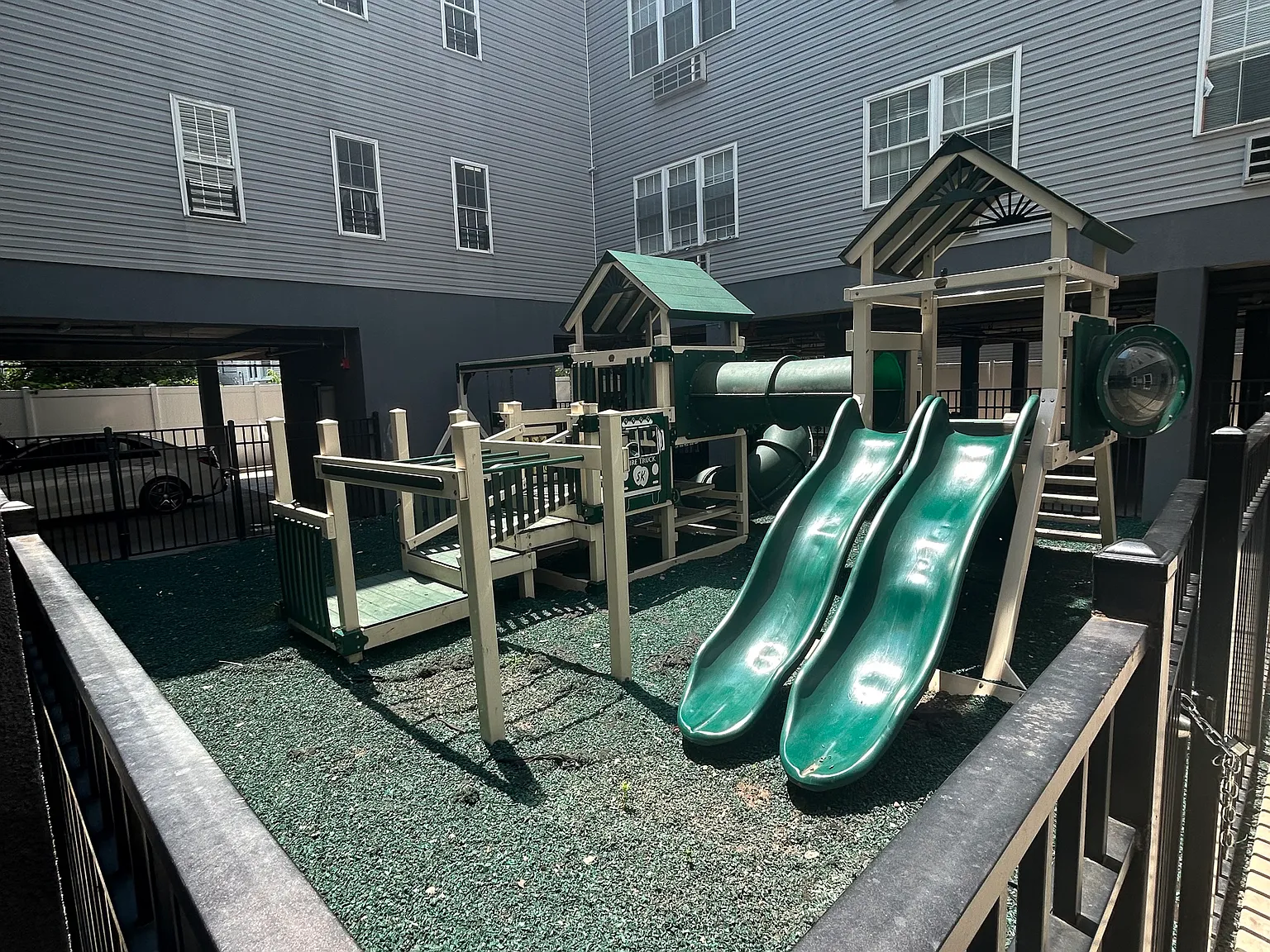 2 bed, $2,045 — Photo 3