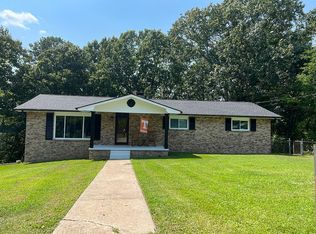 47 Dee Vue Ln, Rossville, GA 30741