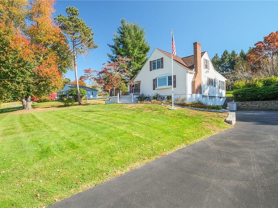 1st image of 923 Drewville Road