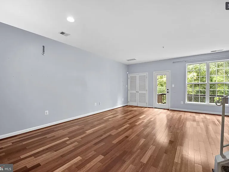 8648 Aspen Grove Ct — Photo 7