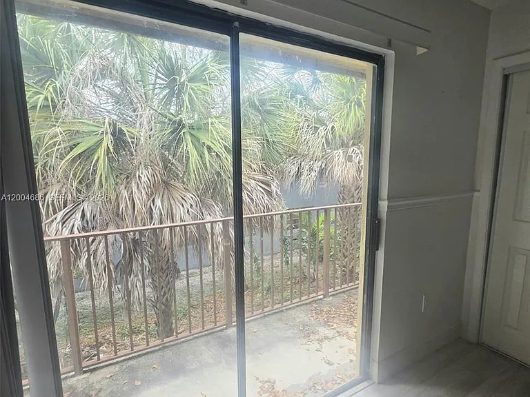 8958 W Sample Rd #8958 — Photo 19