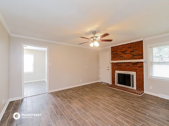 4th image of 214 Village Ln #1440073