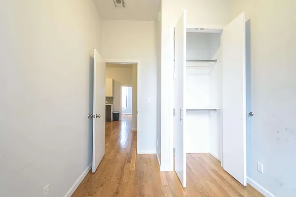 Rented by Urban Pads | media 37