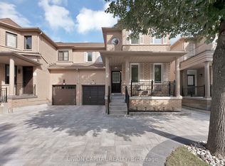 112 Southbrook Cres, Markham, ON L6C2H6