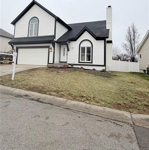 12602 Fountain Lake Dr, Grandview, MO, 64030