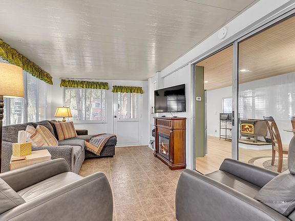 2nd image of 52901 Pine Cove Rd #43